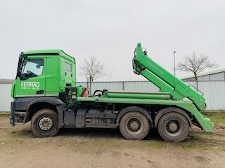 LKW für Absetzcontainer, 3 Achsen @ 
